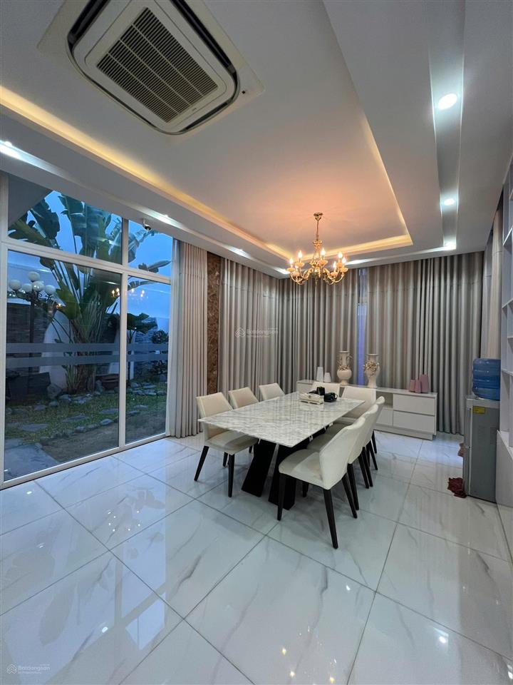 Nhà đẹp 3 tầng khu bàn cờ nha trang 67 tỷ