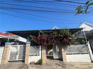 Bán nhà mặt phố diện tích 304m2(10x30),tdp7,phường ninh hiệp,tx.ninh hoà