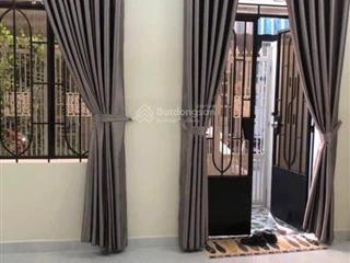 Bán nhà hẻm đường lê hồng phong, phước hải giá 4,9 tỷ cách đường chính 50m