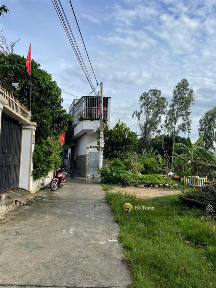 Mảnh đẹp hòn nghê, 505m2 ( 415m2 thổ) ngang 16m, cách biển km 15.6tr/m2