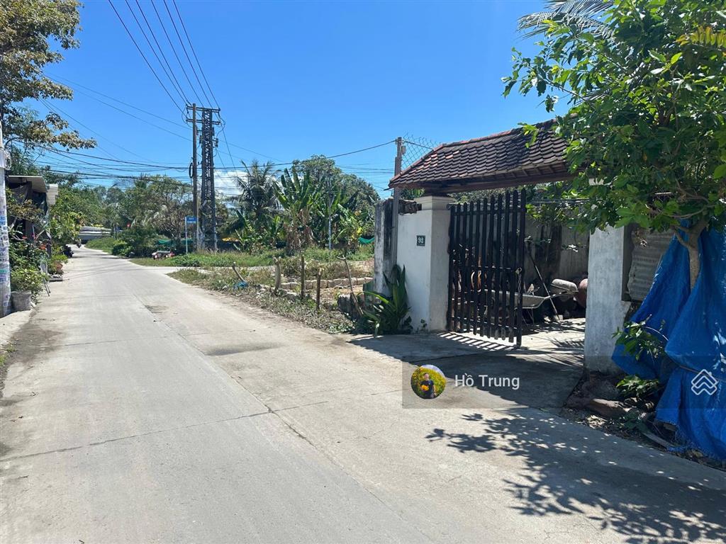 Đất dân cắt bán mặt đường hòn nghê  trạm điện. 90.6m2 ngang 6m full thổ