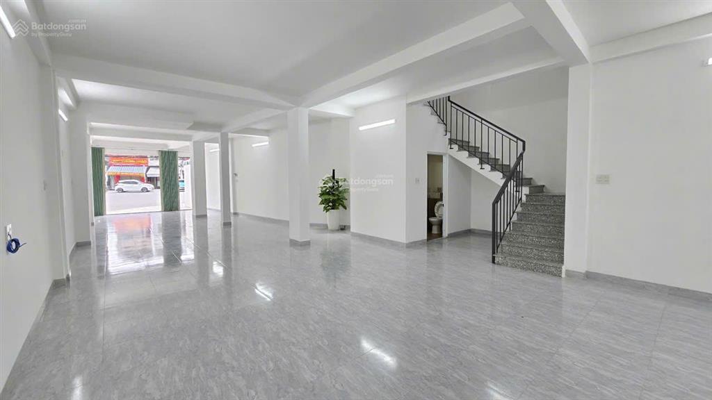 Bán hoặc cho thuê nhà đẹp ngay vòng xoay đường số 13 lê hồng phong và đồng nai 0935 413 ***