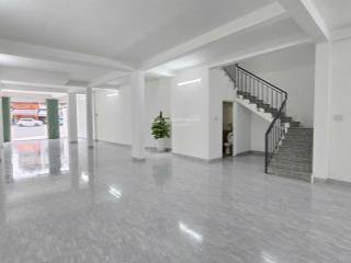 Bán hoặc cho thuê nhà đẹp ngay vòng xoay đường số 13  lê hồng phong và đồng nai 0935 413 ***