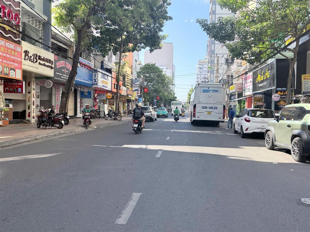 Bán đất nền tại nguyễn thiện thuật, lộc thọ, nha trang, 300 triệu / m2, 210 m2, hàng hiếm