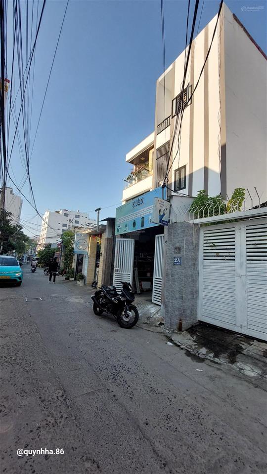 Bán nhà 3 tầng gần biển, hướng đông, đường sao biển, vĩnh hải, nha trang. dt 117.6m2 dòng tiền 25tr