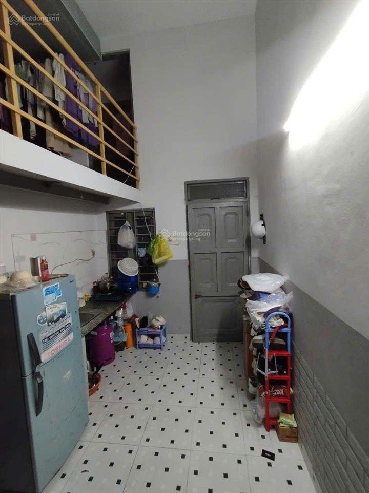 Bán nhà 3 tầng gần biển, hướng đông, đường sao biển, vĩnh hải, nha trang. dt 117.6m2 dòng tiền 25tr