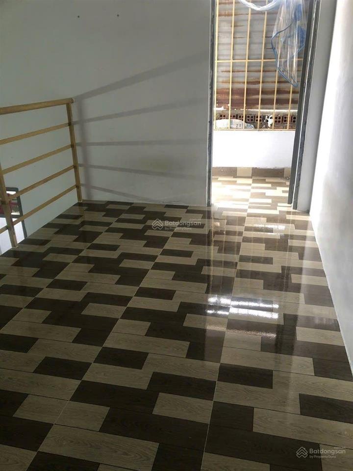 Bán nhà 3 tầng gần biển, hướng đông, đường sao biển, vĩnh hải, nha trang. dt 117.6m2 dòng tiền 25tr