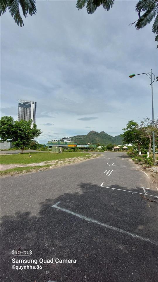 Bán lô biệt thự đối diện công viên đường huỳnh văn nghệ, khu đô thị mới vĩnh hòa(lấn biển), nt
