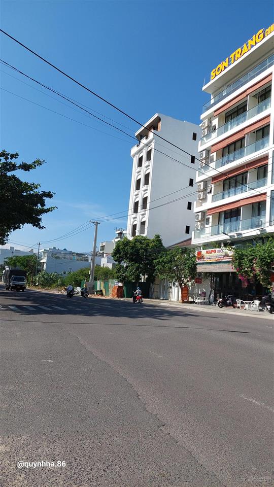 Bán lô đất đẹp 74.3m2 ngang 4.5m, sát phạm văn đồng, khu tđc hòn xện, bắc nha trang.  0905 090 ***