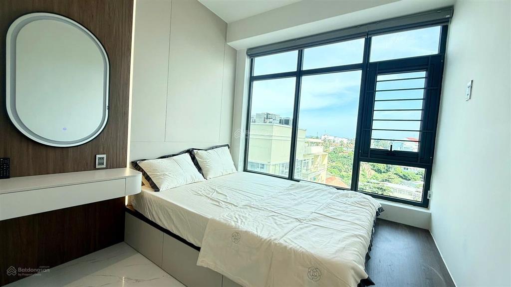 Bán căn góc đông nam 18 tòa 2b mường thanh viễn triều nha trang. dt 62 m2 full nội thất mới cao cấp