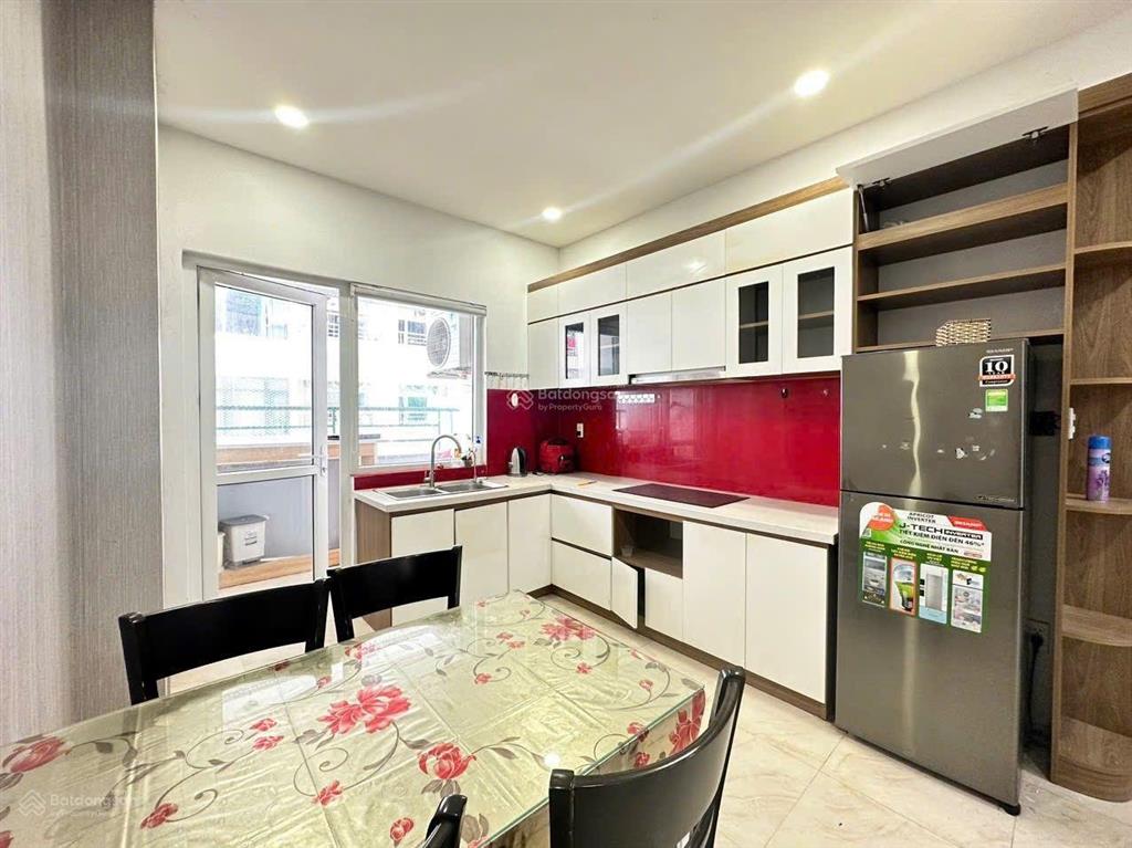 Bán gấp chỉ 2.6 tỷ sở hữu ngay căn hộ biển 59 m² full nội thất. căn số 04 tòa 1a view xéo biển đẹp