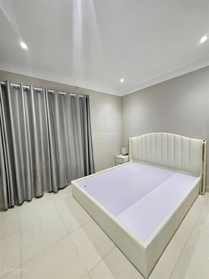 Bán căn hộ ct1 vcn phước hải, có hợp đồng thuê 10tr/tháng. giá bán 3,4tỷ.  0901 925 *** ánh