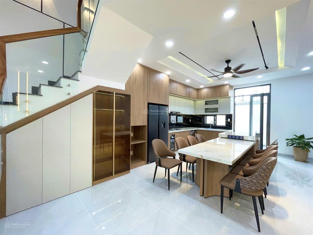 Cho thuê nhà đẹp gói 7 kđt mỹ gia. đầy đủ nội thất xịn xò. giá thuê 30tr/tháng.  0901 925 ***