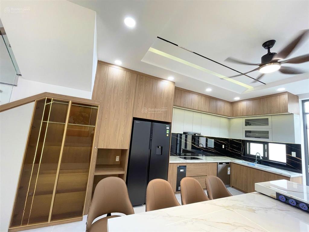 Cho thuê nhà đẹp gói 7 kđt mỹ gia. đầy đủ nội thất xịn xò. giá thuê 30tr/tháng.  0901 925 ***
