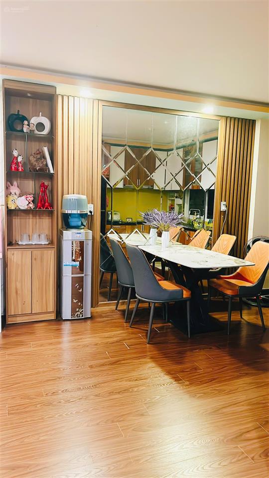 Bán căn hộ ct2 vĩnh điềm trung, đầy đủ nội thất. view hồ. giá bán 2 tỷ 650tr.  0901 925 *** ánh