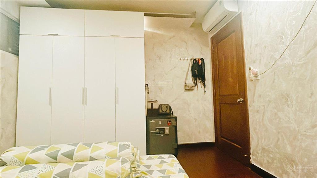 Bán căn hộ ct2 vĩnh điềm trung, đầy đủ nội thất. view hồ. giá bán 2 tỷ 650tr.  0901 925 *** ánh