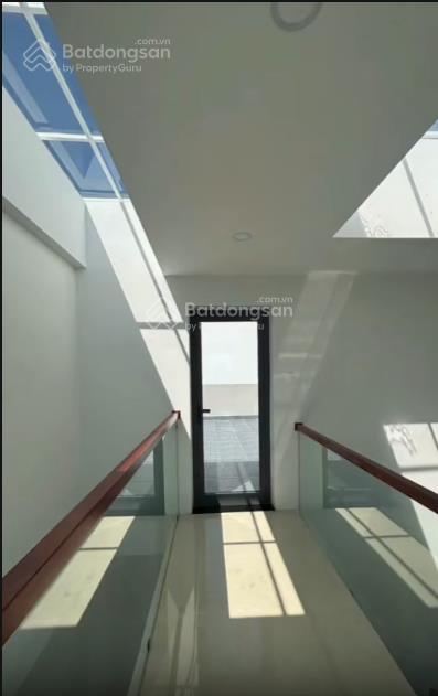 Chính chủ cần bán nhà mới 3 tầng kđt hà quang 2 dt 81,2m2, có thang máy, có nội thất, 10,65 tỷ