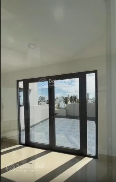 Chính chủ cần bán nhà mới 3 tầng kđt hà quang 2 dt 81,2m2, có thang máy, có nội thất, 10,65 tỷ