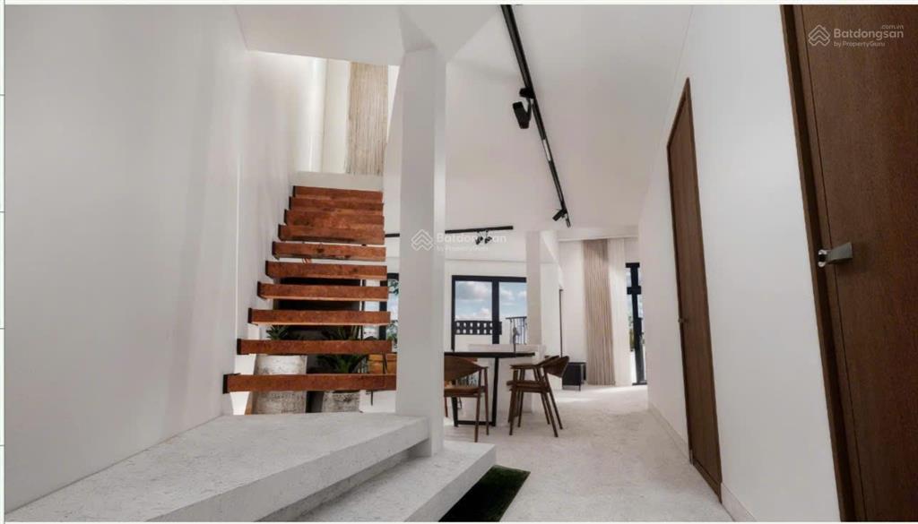 Bán nhà vườn 2 tầng mới 100% tttp nha trang  dt sử dụng 240m2  giá bán 5.9 tỷ,  0905 018 ***