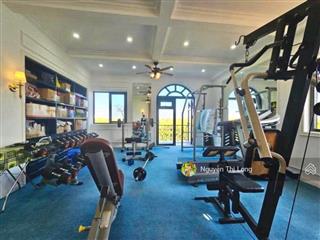 Cho thuê biệt thự ven sông tắc view sông