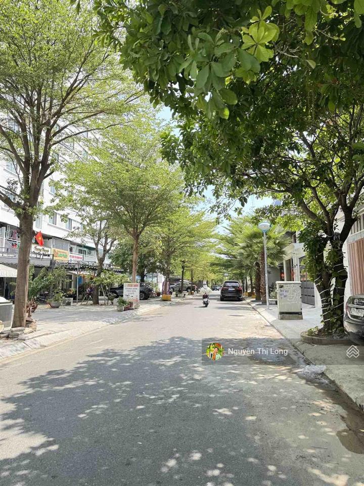 Bán đất tặng nhà cấp 4 đường khúc thừa dụ