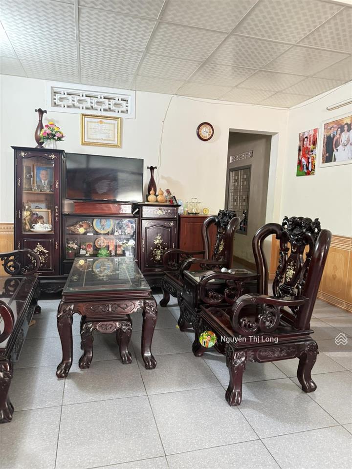 Bán đất tặng nhà cấp 4 đường khúc thừa dụ