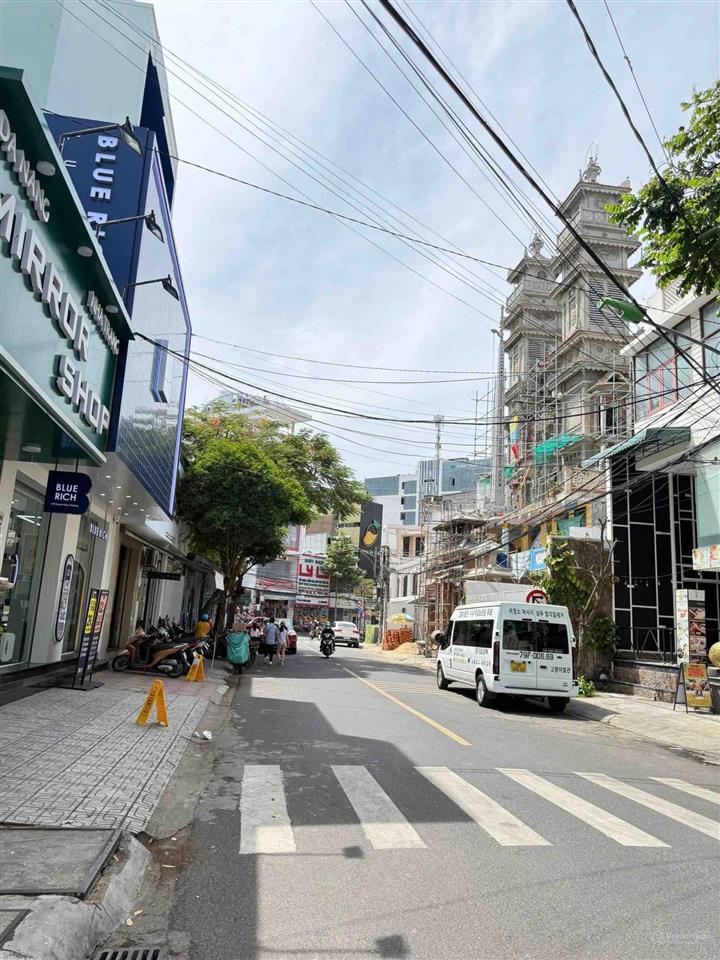 Bán nhà mặt tiền huỳnh thúc kháng khu phố du lịch hàn quốc, ngang hơn 8m đang cho thuê thu nhập tốt