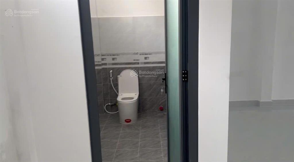 Bán đất đường phước long dt 143.8m2, ngang 6.02m, có sẵn nhà cấp 4 mới xây, phù hợp kinh doanh
