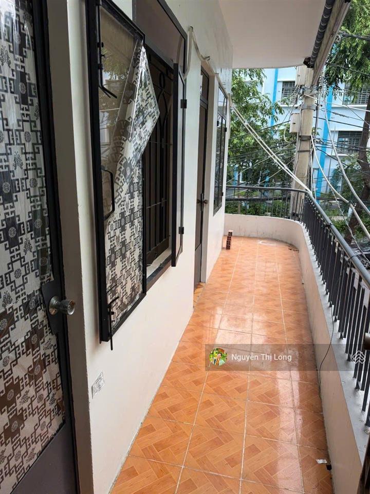 Cho thuê nhà đường nguyễn chánh cách biển chỉ 200m