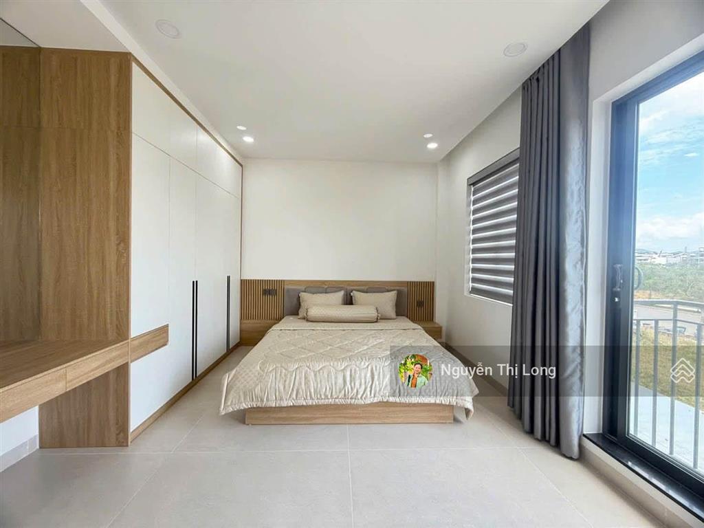 Bán nhà 3,5 tầng gói 5 khu đô thị mỹ gia
