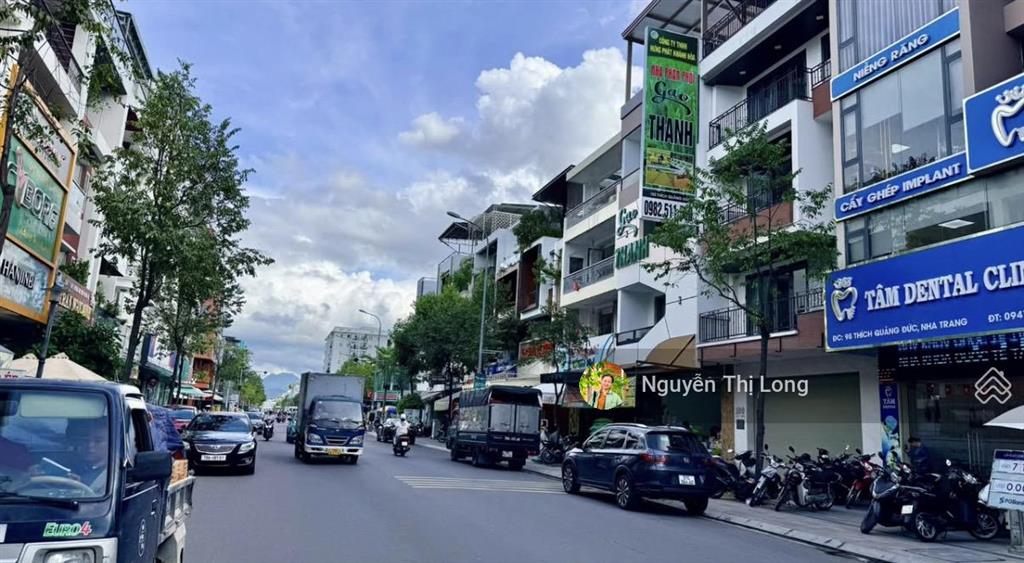 Cho thuê nhà 5 tầng mặt tiền thích quảng đức, vcn phước hải có thang máy  chỉ 50 triệu/tháng