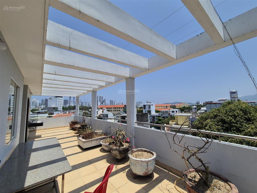 Bán nhà mặt tiền đường trần nhật duật nha trang 5 tầng 15.5 tỷ