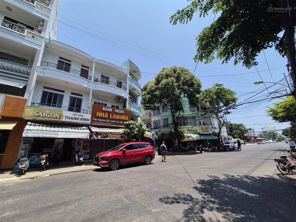 Bán nhà mặt tiền đường trần nhật duật nha trang 5 tầng 15.5 tỷ