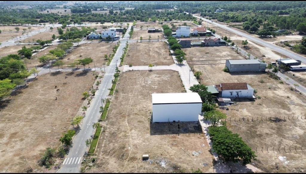 Chính chủ bán lô đất vị trí đầu tư chiến lược tại đông ninh hoa 100m² fullodt,gần ql26b,giá 1,69 tỷ