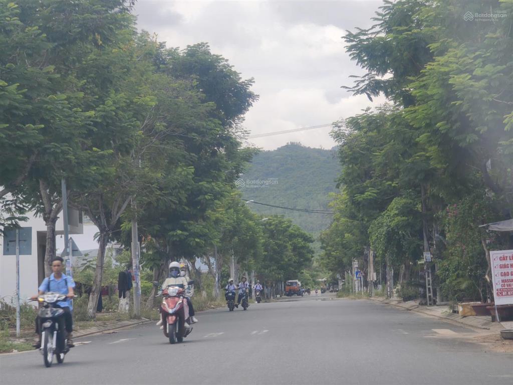 Bán đất phước hạ, phước đồng, nha trang 271,7m2 ngang 12m đường ô tô giá 4,2 tỷ