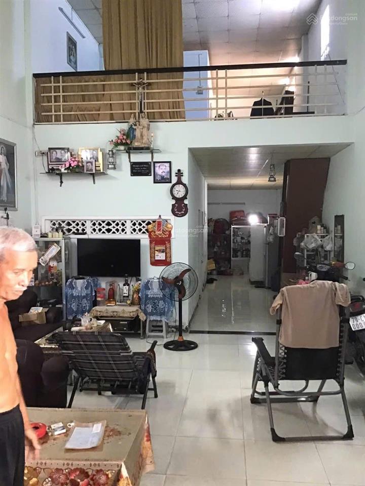 Nhà bán trung tâm tp nha trang, giá chỉ 2 tỷ 590
