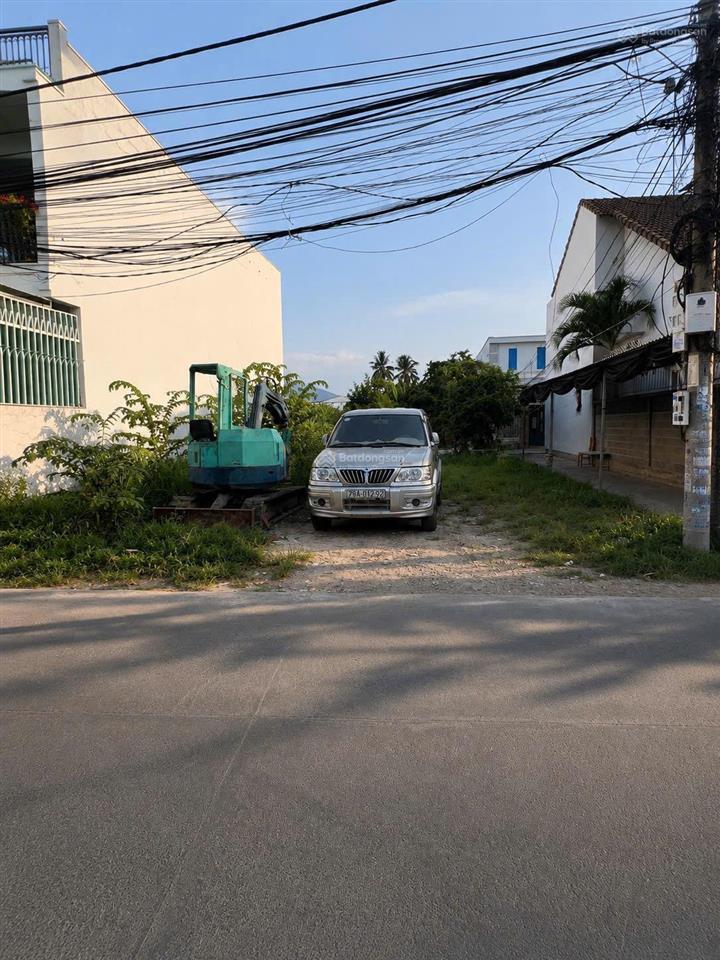 Bán đất mặt tiền gò cây sung giá 3 tỷ 200