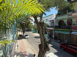 Bán nhà mặt phố trung tâm tp nha trang có dòng tiền cao, ổn định.