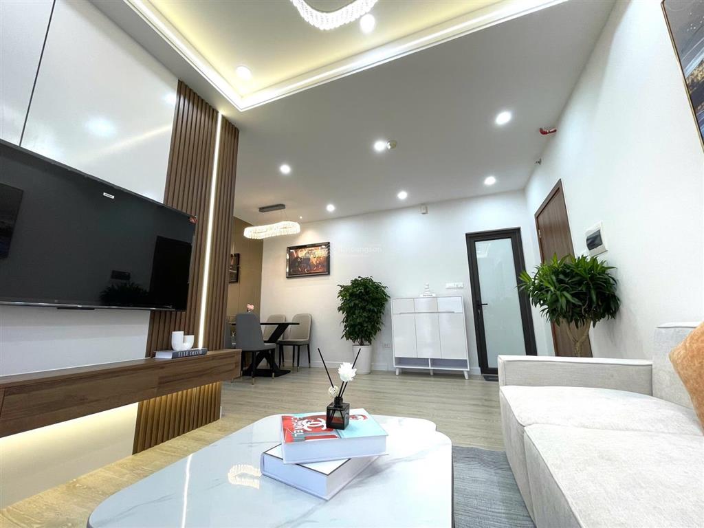 Cần bán căn góc thương mại có sổ hồng chung cư ssh08 view biển 2 phòng ngủ giá 3 tỷ 680 triệu