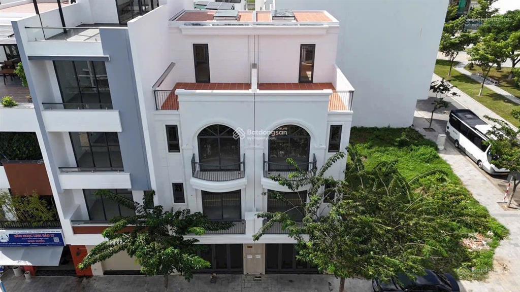 Mở bán giỏ hàng độc quyền vcn phước long giá tốt giá chỉ từ 8.9 tỷ