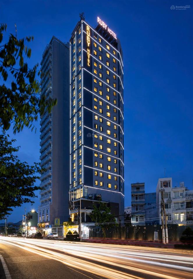 1 toà khách sạn mặt tiền trần phú view biển thành phố nha trang 85 phòng giá 200 tỷ
