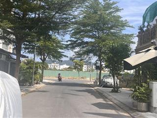 Bán đất mặt tiền đường 94, lk513, lô sạch đẹp, giá 53tr/m2