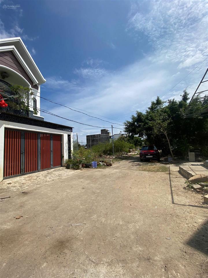 Bán đất vĩnh châu, sát gói 6 mỹ gia, đường 12m, giá 3 tỷ, xây tự do.  0905 573 ***
