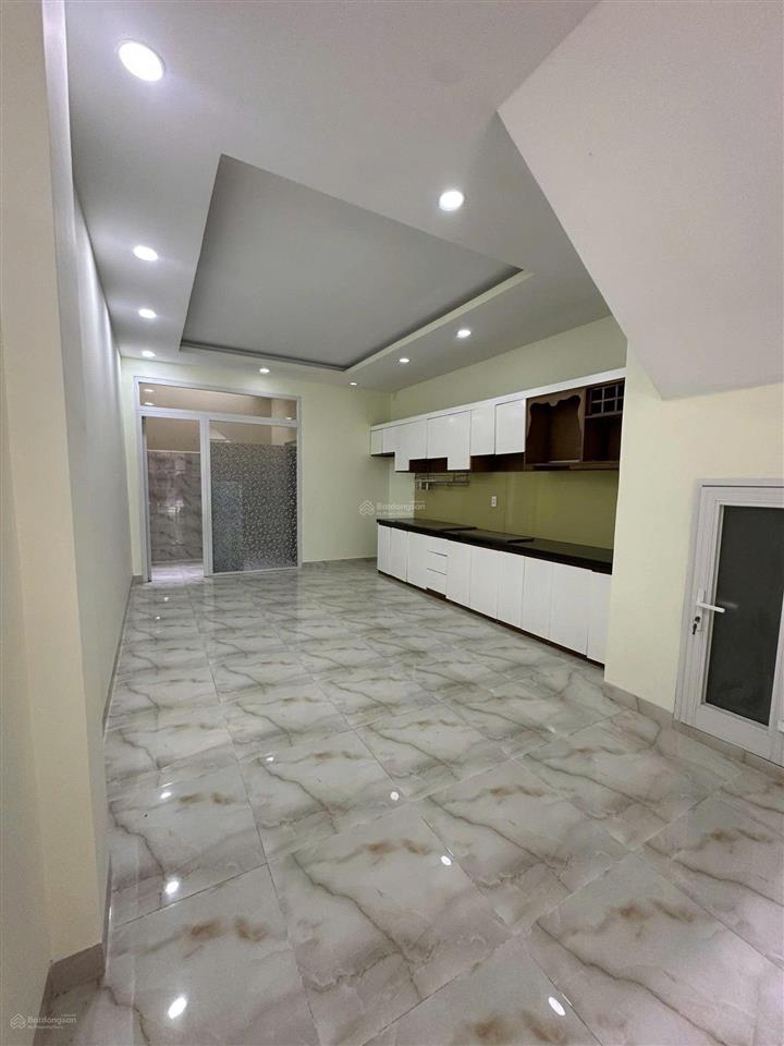 Bán nhà tđc lê hồng phong 2, đối diện công viên, 3 tầng (4x16), 7,75 tỷ.  0905 573 ***
