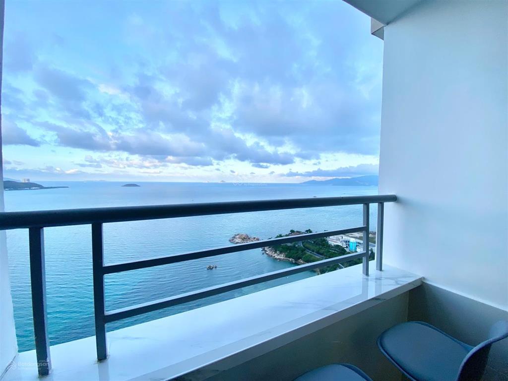 Thanh lý căn hộ view trực diện biển 71m2 giá rẻ chỉ 4,5 tỷ mường thanh viễn nội thất mới 100%