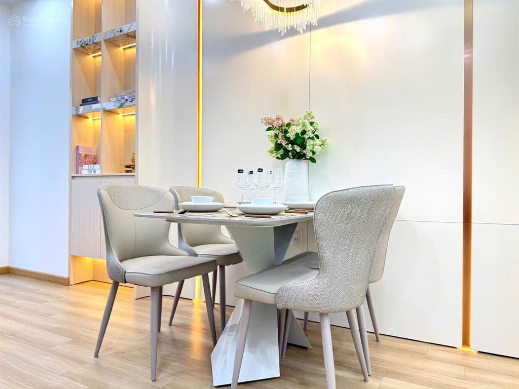 Cần bán gấp căn hộ mường thanh viễn triều nội thất mới 100% hướng đông nam mát mẻ cả ngày