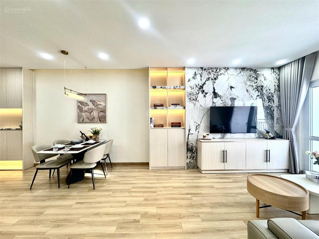 Thanh lý gấp căn hộ mường thanh viễn triều view chính biển diện tích lớn