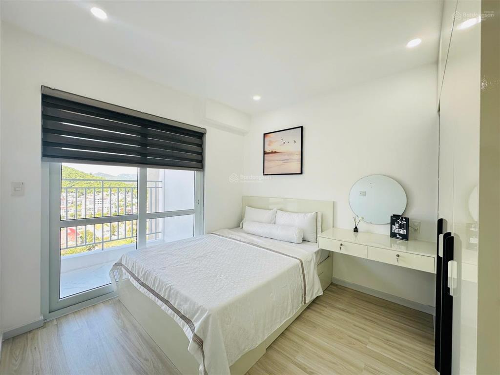 Bán rẻ căn hộ mường thanh viễn triều toà oc3  75m2 nội thất mới tinh 100%