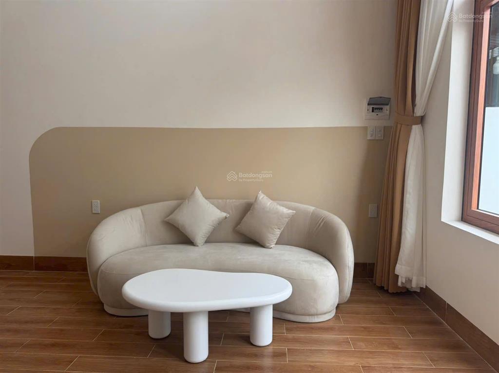 Bán nhà đường ngọc sơn, 2 tầng mới xây, full tất cả nội thất, sẵn dòng tiền cho thuê 2025tr/tháng