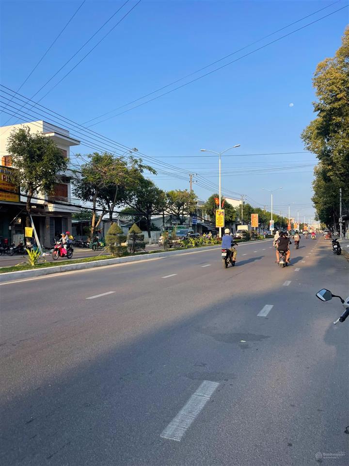 Bán nhà ngang 7m mặt tiền 23/10 vĩnh hiệp, thích hợp kinh doanh, xem ngay